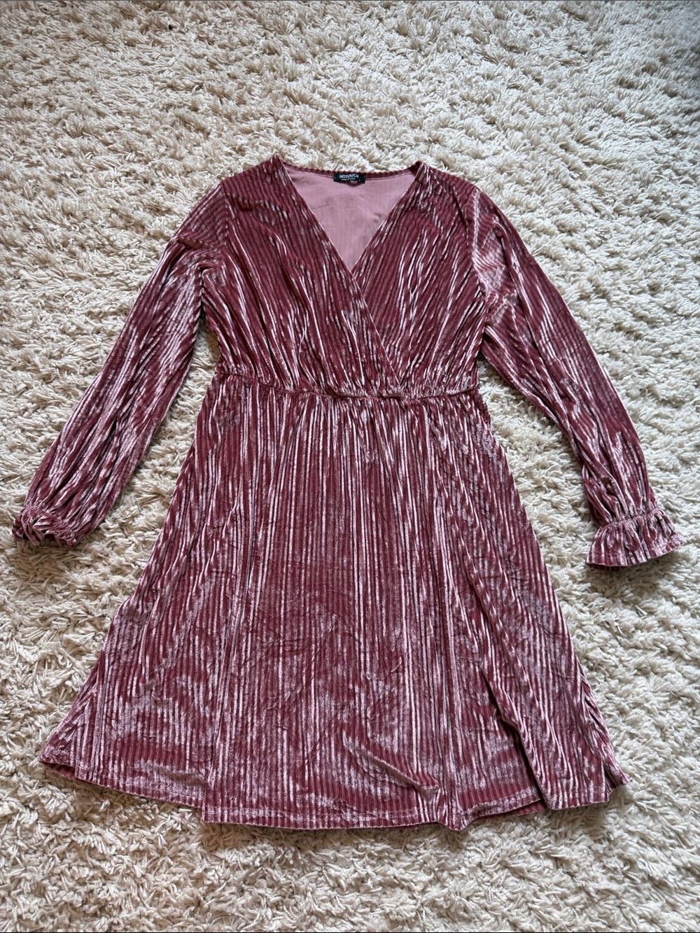 Pleated Velvet Midi Dress in Mauve Pink